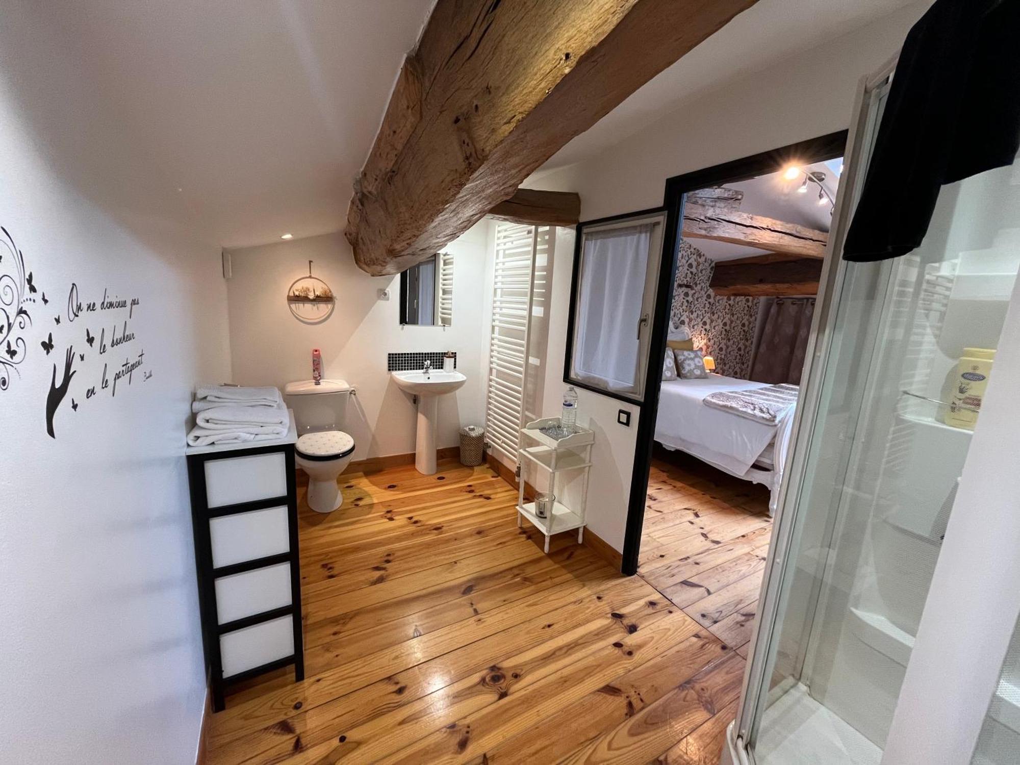 Verteuil-sur-Charente Les Bruyeres Chambres Dhotes Et Gite المظهر الخارجي الصورة
